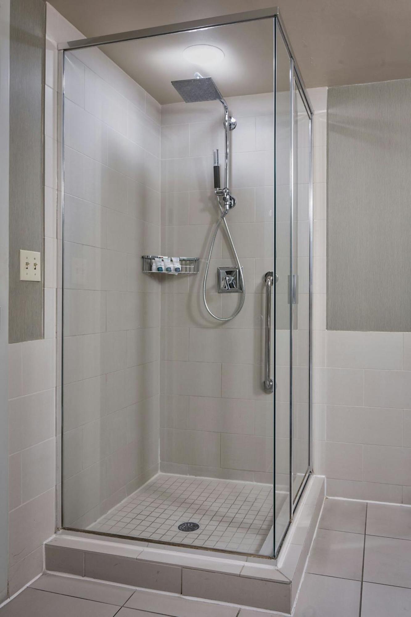 Отель The Westin Memphis Beale Street Экстерьер фото