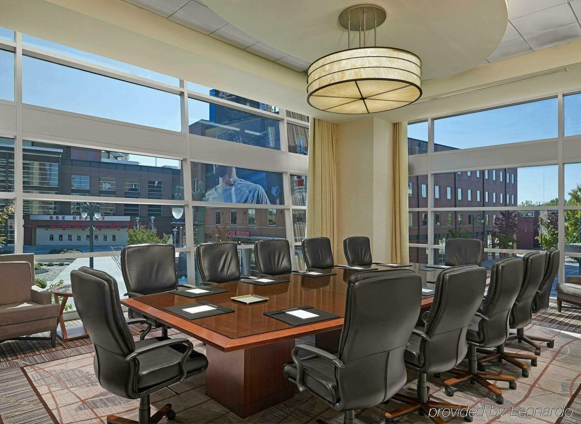 Отель The Westin Memphis Beale Street Экстерьер фото